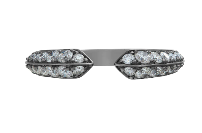 FACE TO FACE ARROWS RING 18KT / DIAMOND / RHODIUM