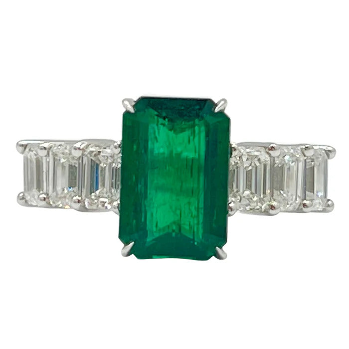 RING 18KT / DIAMOND / EMERALD